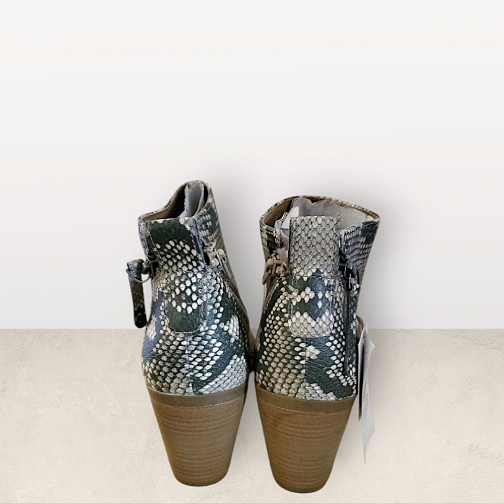 NWT Universal Thread Jameson Faux Python Snakeskin Booties - Picture 4 of 7